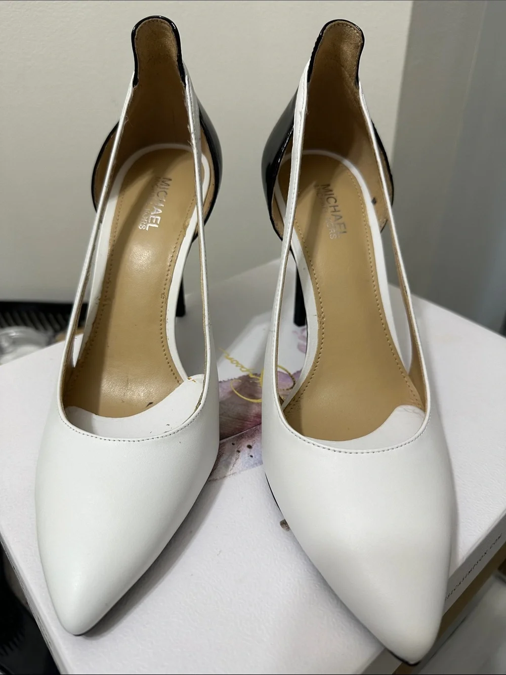 Michael Kors White Pointed Slingback Pumps with Black Heel